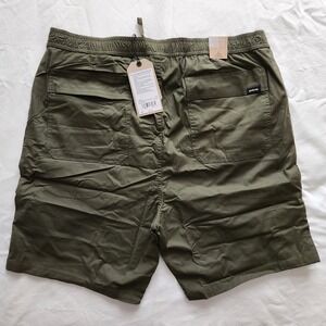 Prana Double Peak Elastic E-Waist Shorts Mens XL  8" Inseam Green‎ NWT